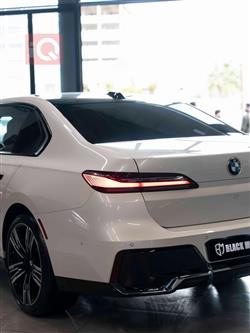 بي ام دبليو الفئة 7